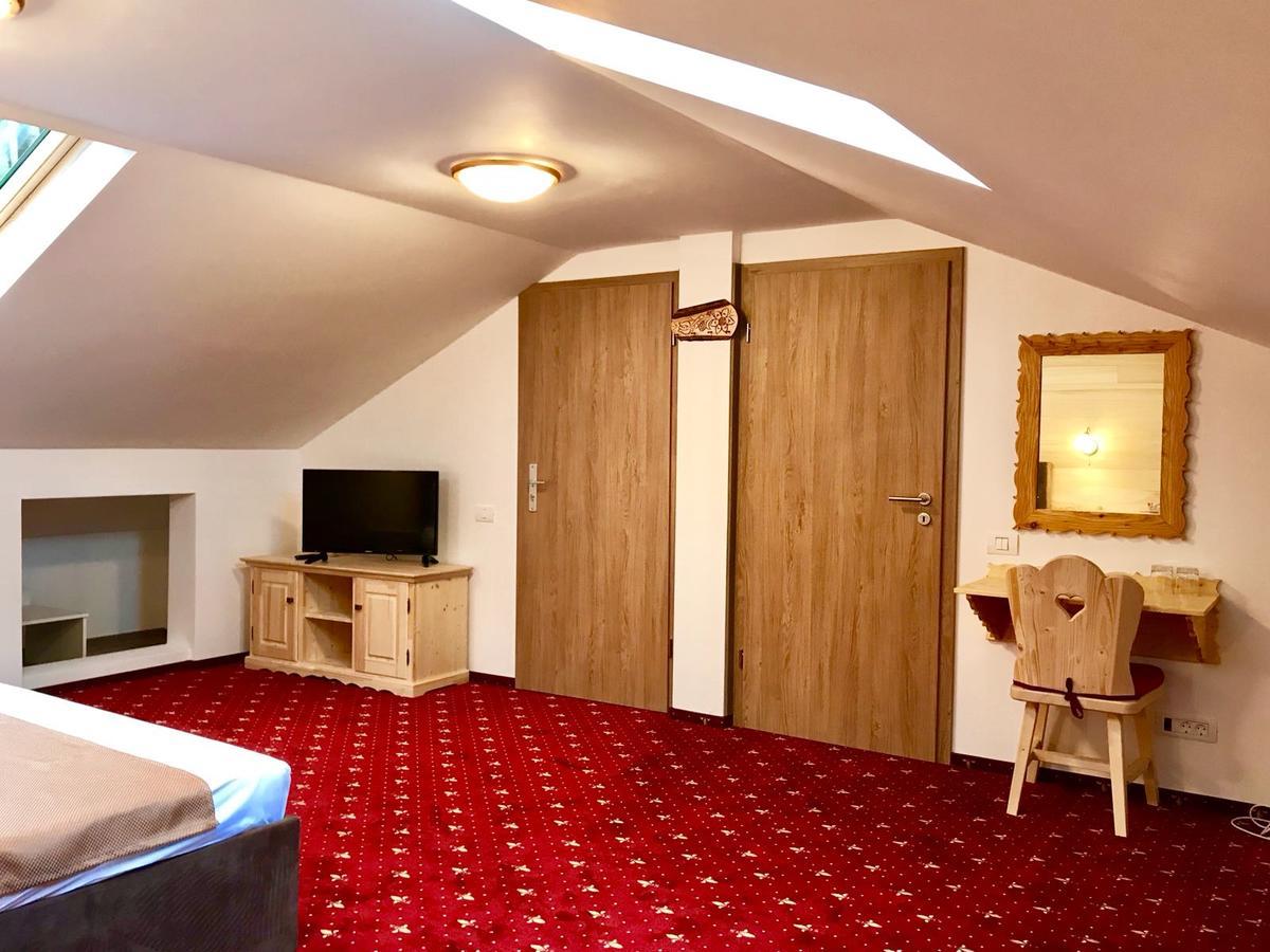 Casa Belcin Spa&Retreat Buşteni 外观 照片